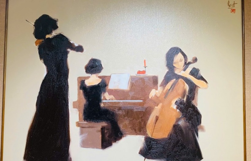 Triển lãm tranh “Hương sắc” tôn vinh vẻ đẹp của phụ nữ và hoa