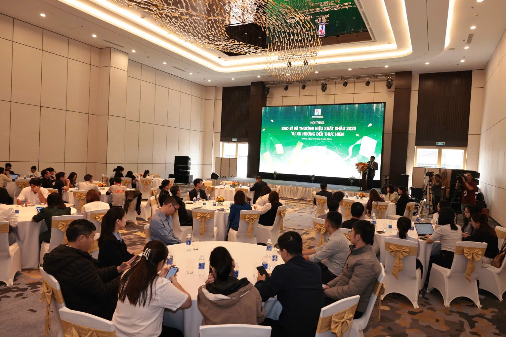 Bao bì và thương hiệu chính là “đại sứ” trong môi trường số Bao bì và thương hiệu chính là “đại sứ” trong môi trường số