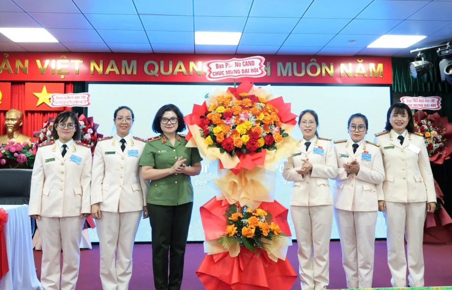 Phụ nữ Bệnh viện 199 đổi mới sáng tạo, tiên phong chuyển đổi số