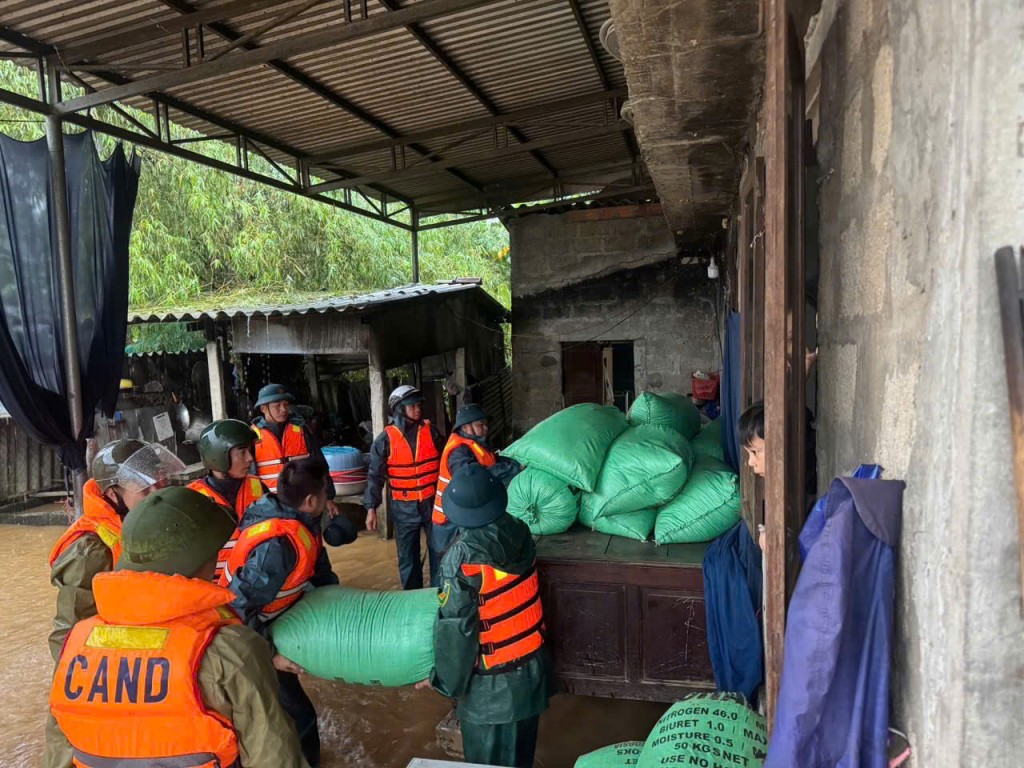 Hỗ trợ Nhân dân di chuyển tài sản, đồ đạc  Hỗ trợ Nhân dân di chuyển tài sản, đồ đạc