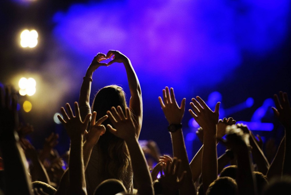 Làn sóng du lịch âm nhạc đang lan tỏa trong cộng đồng người hâm mộ Việt Nam