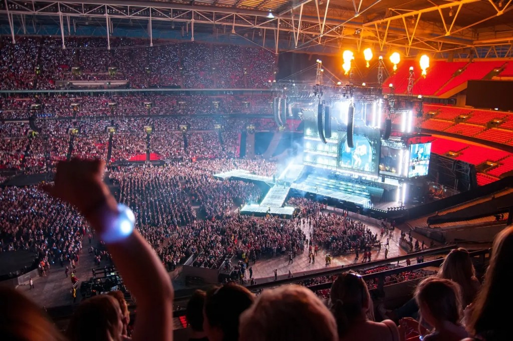 Làn sóng du lịch âm nhạc đang lan tỏa trong cộng đồng người hâm mộ Việt Nam