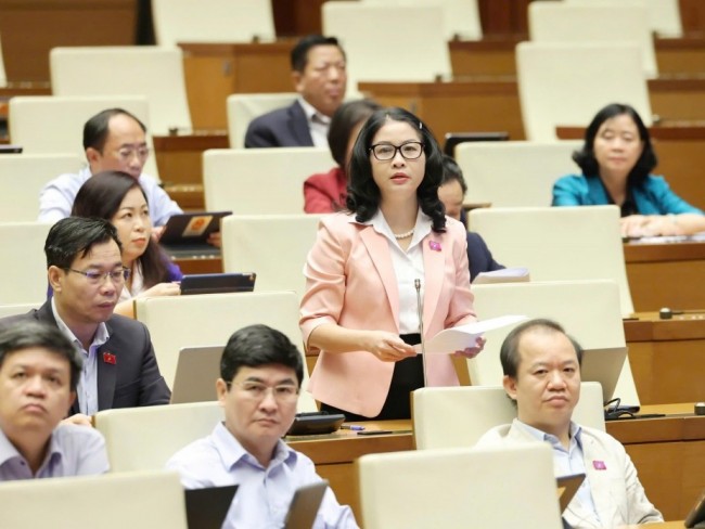 Thu hút, đãi ngộ trí thức trẻ về nông thôn làm khuyến nông