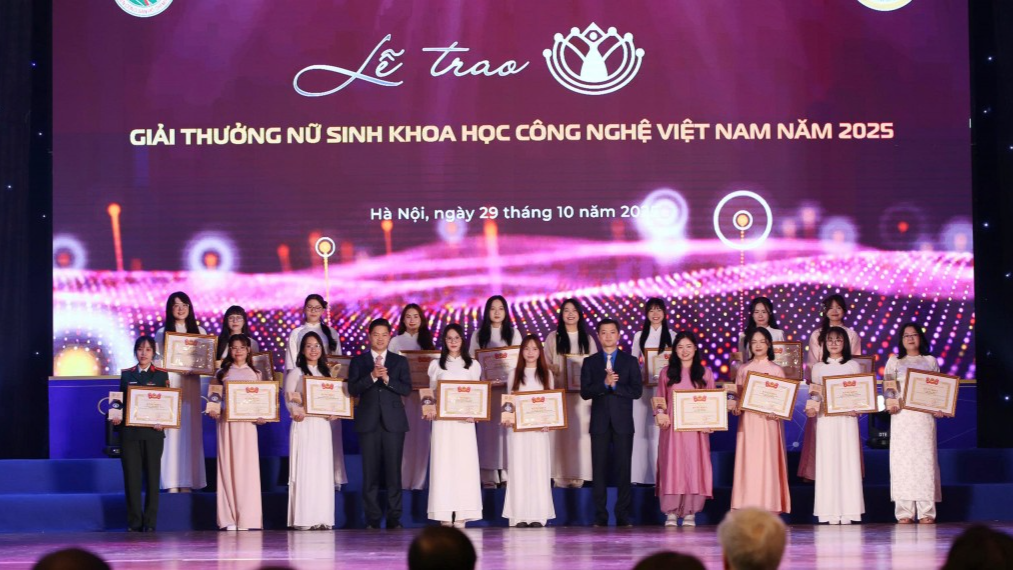 Nguồn cảm hứng để tuổi trẻ vươn lên làm chủ khoa học, công nghệ Nguồn cảm hứng để tuổi trẻ vươn lên làm chủ khoa học, công nghệ