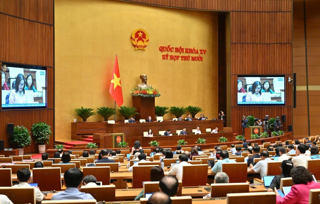 Thu hút, đãi ngộ trí thức trẻ về nông thôn làm khuyến nông