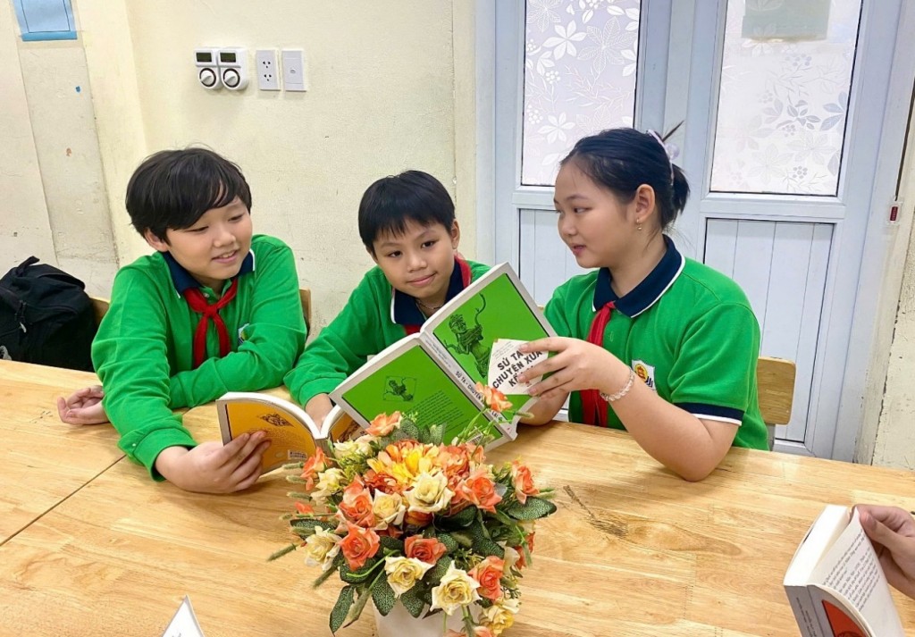 Những câu chuyện hấp dẫn trong cuốn sách thu hút học sinh tìm đọc
