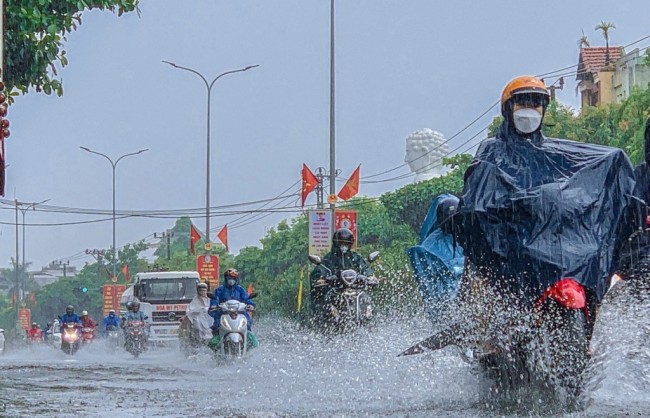 Dự báo miền Trung tiếp tục có mưa lớn diện rộng từ ngày 30/10-4/11