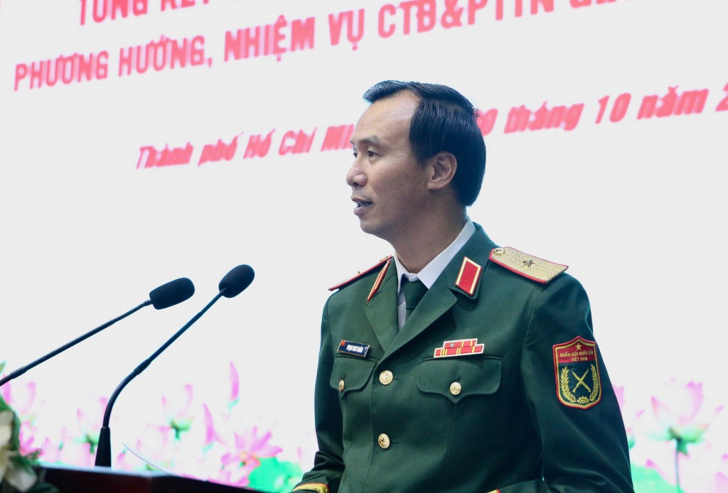 Thiếu tướng Phạm Như Quân - Phó Chính ủy Bộ Tư lệnh TPHCM - phát biểu chỉ đạo tại hội nghị