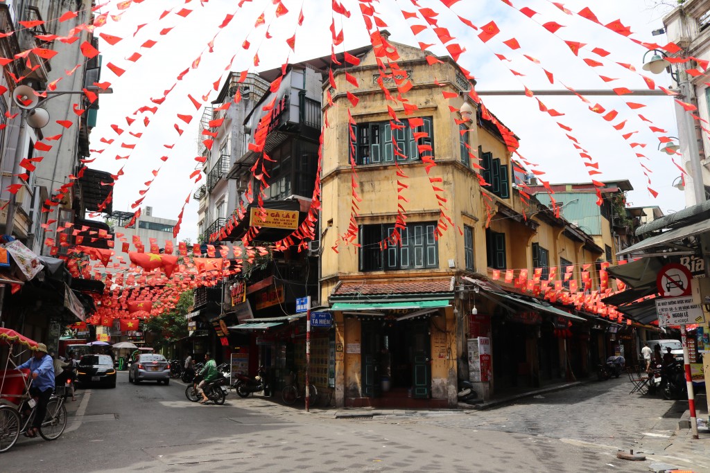 Góc phố Hà Nội qua lăng kính của các bạn sinh viên