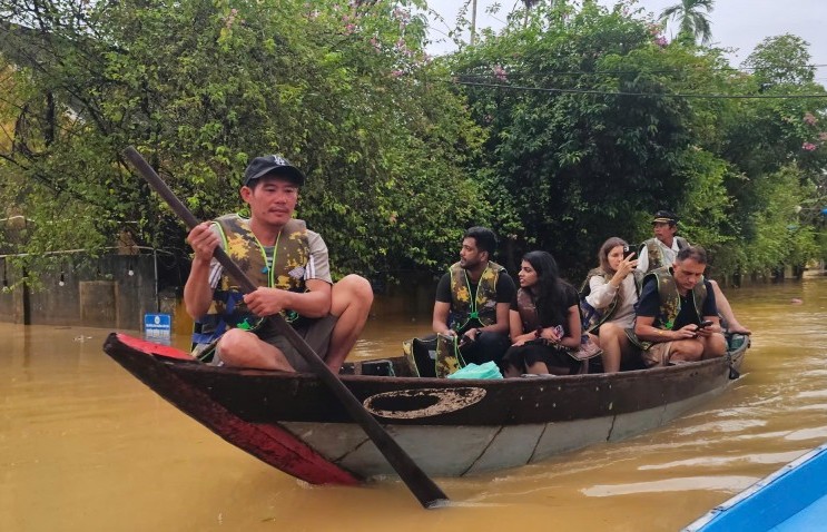 Những hình ảnh khu phố cổ Hội An ngập trong nước lũ