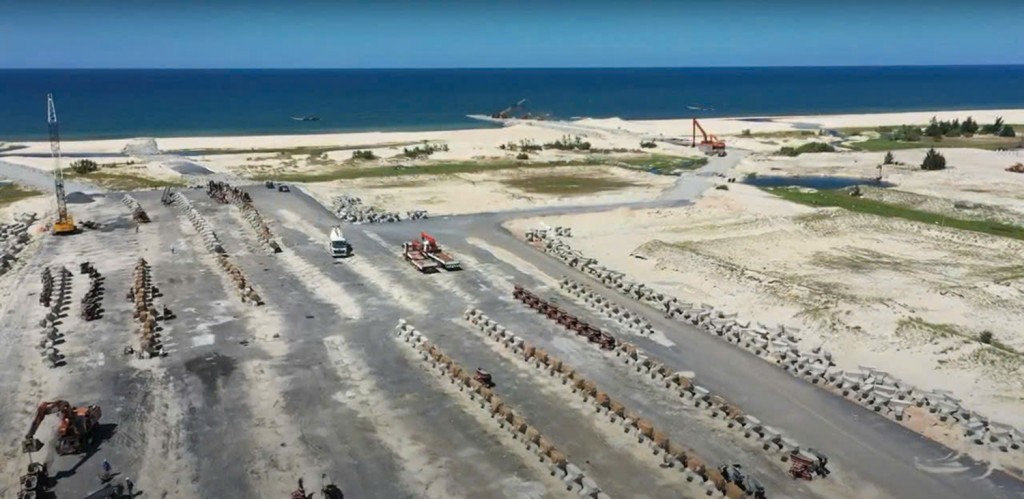 Công ty MTIP đang khẩn trương thi công các hạng mục của dự án, phấn đấu hoàn thành ít nhất 1 bến vào cuối năm 2025 (Nguồn MTIP)