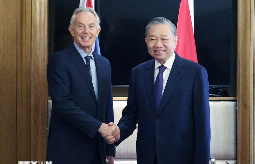 Việt Nam coi trọng hợp tác với Anh trong chuyển đổi số và năng lượng sạch