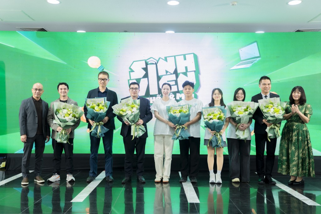 Năm nay có 8 đội thi đến từ 2 miền Bắc và Nam