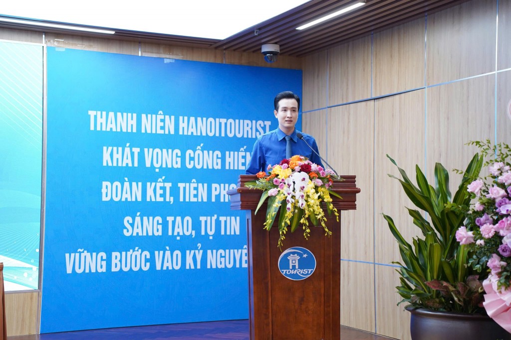 Đồng chí Đào Đức Việt chia sẻ tại chương trình