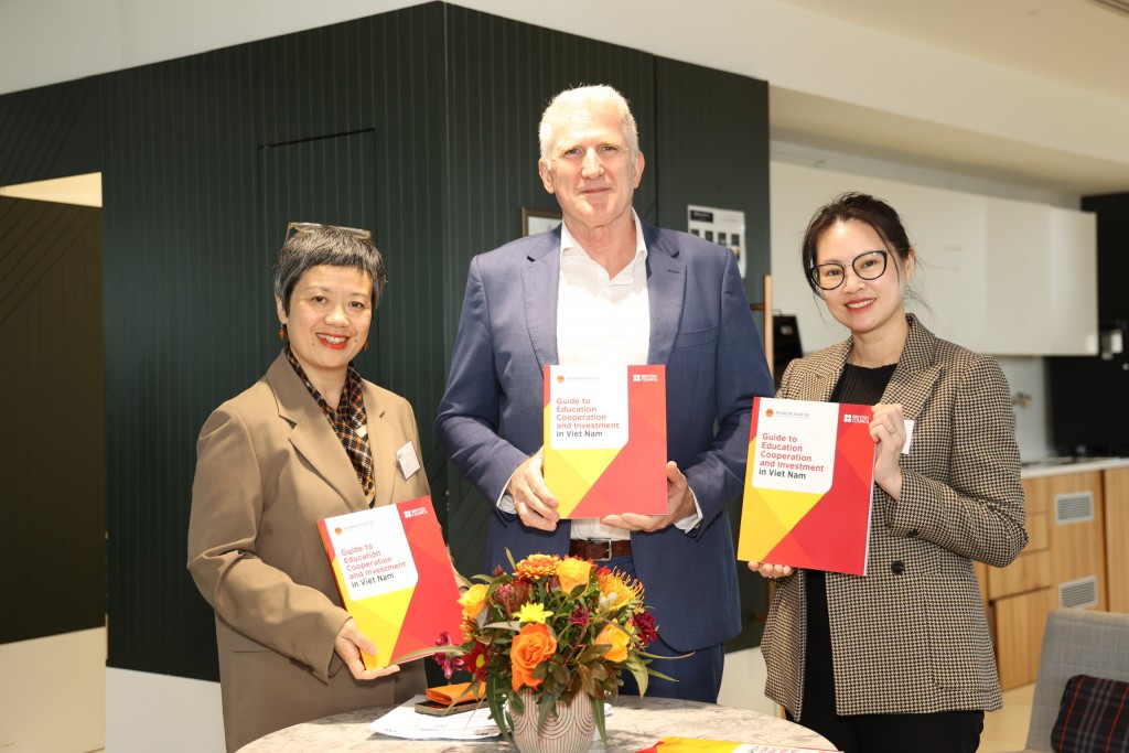 Xây dựng quan hệ đối tác chiến lược và bền vững Xây dựng quan hệ đối tác chiến lược và bền vững