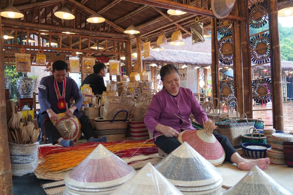 Festival Thăng Long - Hà Nội mở màn ấn tượng với “Hội tụ di sản