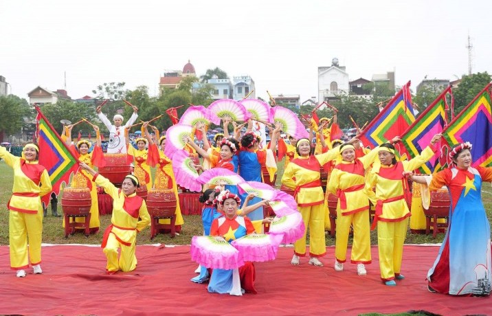 Người dân Vân Đình nô nức tham dự Đại hội Thể dục thể thao