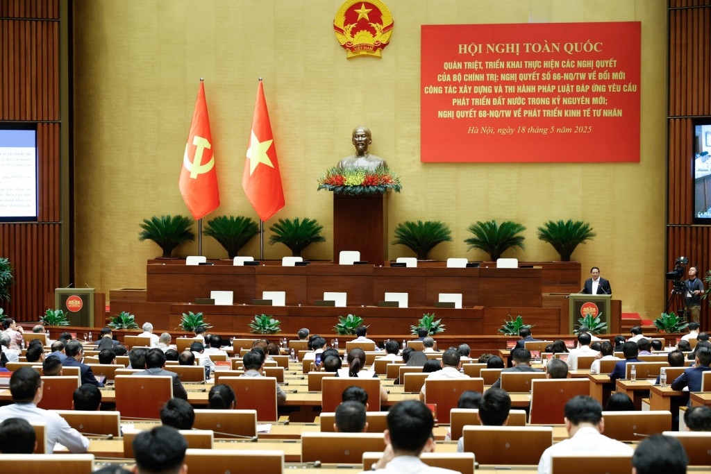 Hội nghị toàn quốc quán triệt và triển khai thực hiện Nghị quyết số 66-NQ/TW, ngày 30/4/2025 của Bộ Chính trị về đổi mới công tác xây dựng và thi hành pháp luật đáp ứng yêu cầu phát triển đất nước trong kỷ nguyên mới và Nghị quyết số 68-NQ/TW, ngày 4/5/2025 của Bộ Chính trị về phát triển kinh tế tư nhân do Bộ Chính trị, Ban Bí thư tổ chức