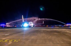 Quảng Ninh: Chính thức khai thác đường bay Vân Đồn - Thâm Quyến