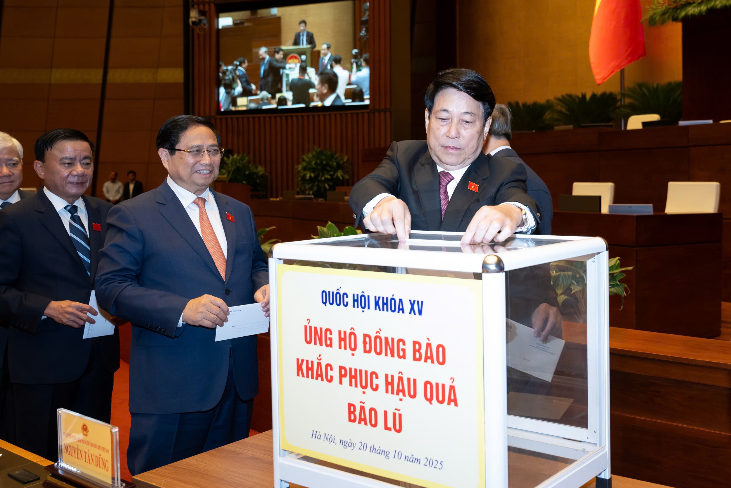 Bài 3: Đột phá tư duy - mở đường cho kỷ nguyên mới Bài 3: Đột phá tư duy - mở đường cho kỷ nguyên mới