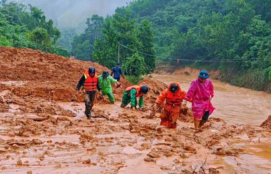 Duyệt bổ sung 210 tỷ đồng hỗ trợ xã, phường khắc phục mưa lũ