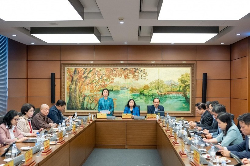 Xem xét cấp phát toàn bộ vốn ODA cho lĩnh vực y tế, giáo dục công