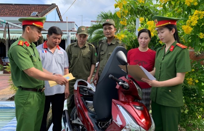 Công an Cà Mau huy động sức dân làm sạch dữ liệu quản lý phương tiện