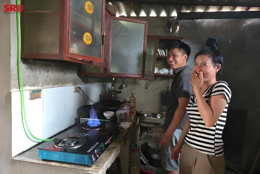 Dùng chế phẩm sinh học xử lý chất thải hữu cơ, giảm khí mê-tan Dùng chế phẩm sinh học xử lý chất thải hữu cơ, giảm khí mê-tan