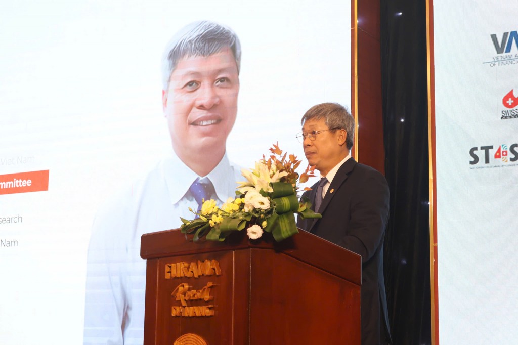 Phó Chủ tịch UBND TP Đà Nẵng Hồ Quang Bửu phát biểu tại diễn đàn