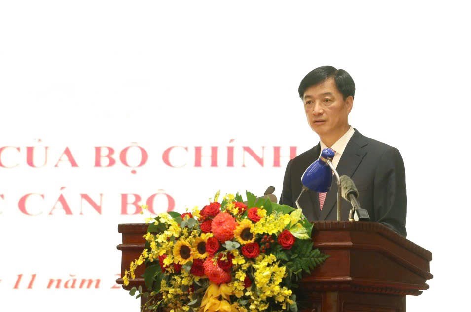 Hiến dâng toàn tâm, toàn lực cho sự phát triển của Thủ đô