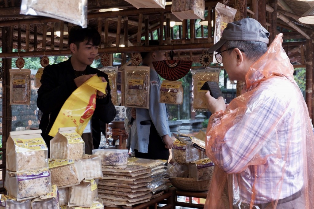 Tinh hoa làng nghề thủ công truyền thống hội tụ và kết nối Tinh hoa làng nghề thủ công truyền thống hội tụ và kết nối