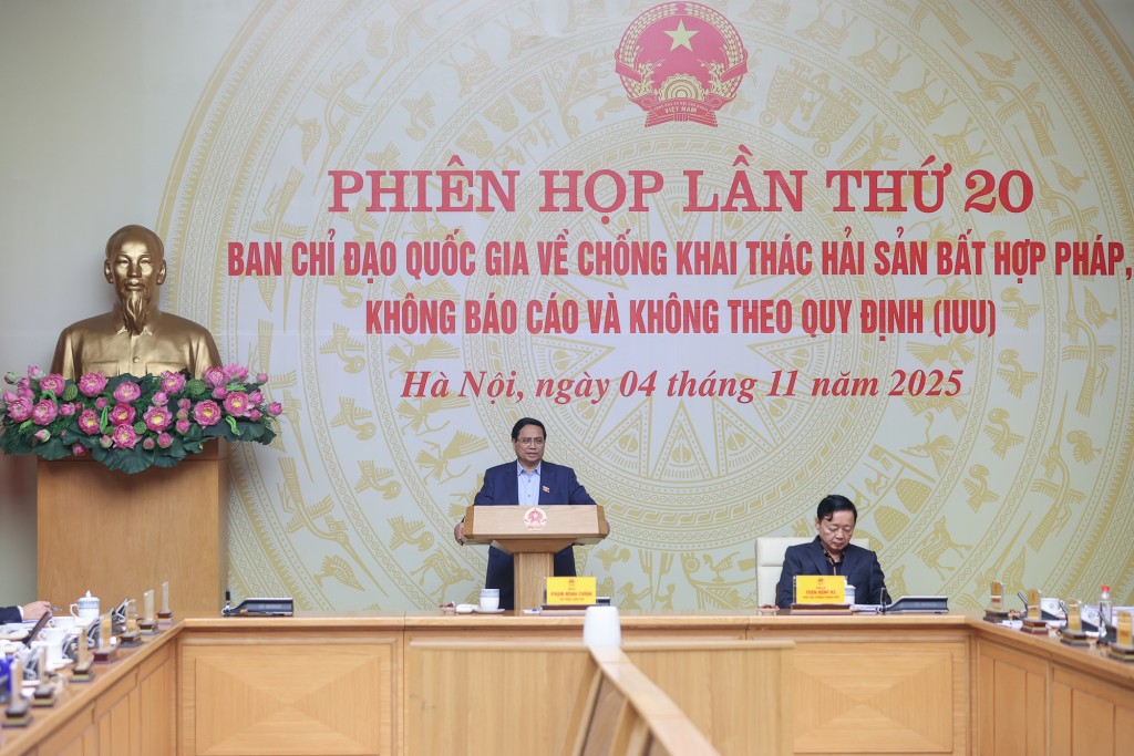 Thủ tướng nhấn mạnh một số nhiệm vụ trọng tâm trong chống khai thác IUU - Ảnh: VGP/Nhật Bắc Thủ tướng nhấn mạnh một số nhiệm vụ trọng tâm trong chống khai thác IUU - Ảnh: VGP/Nhật Bắc