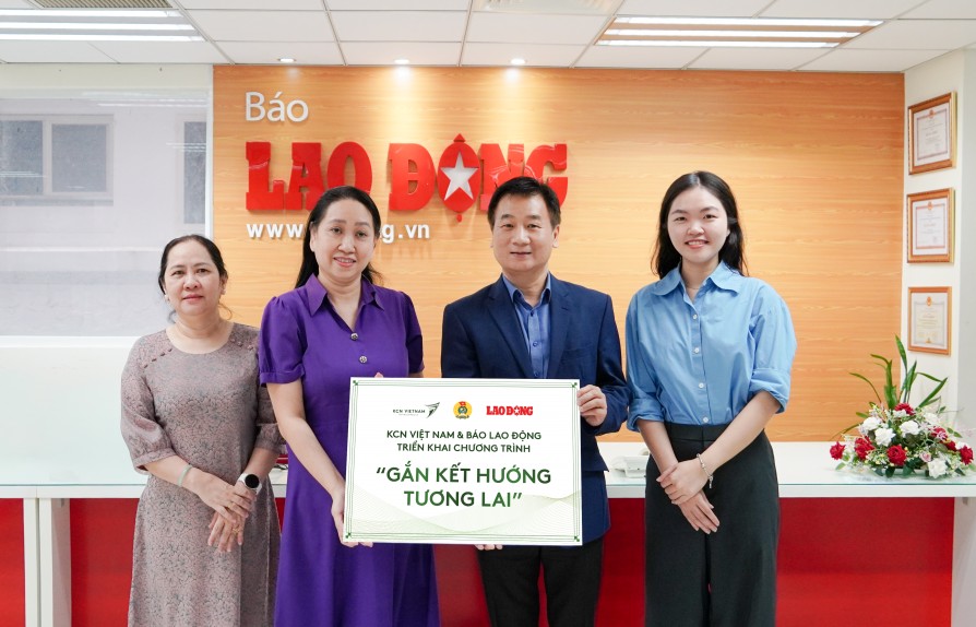 Khởi động chuỗi hoạt động hỗ trợ cộng đồng “KCN Việt Nam - Gắn kết hướng tương lai”