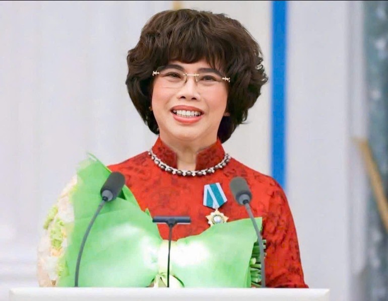 Bà Thái Hương phát biểu sau khi nhận Huân chương Hữu nghị ở Điện Kremlin. (Ảnh: Điện Kremlin)