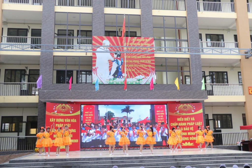 Lan tỏa tinh thần thượng tôn pháp luật trong học đường