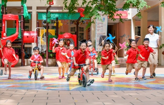 Đà Nẵng, Quảng Ngãi cho học sinh nghỉ học để tránh bão số 13