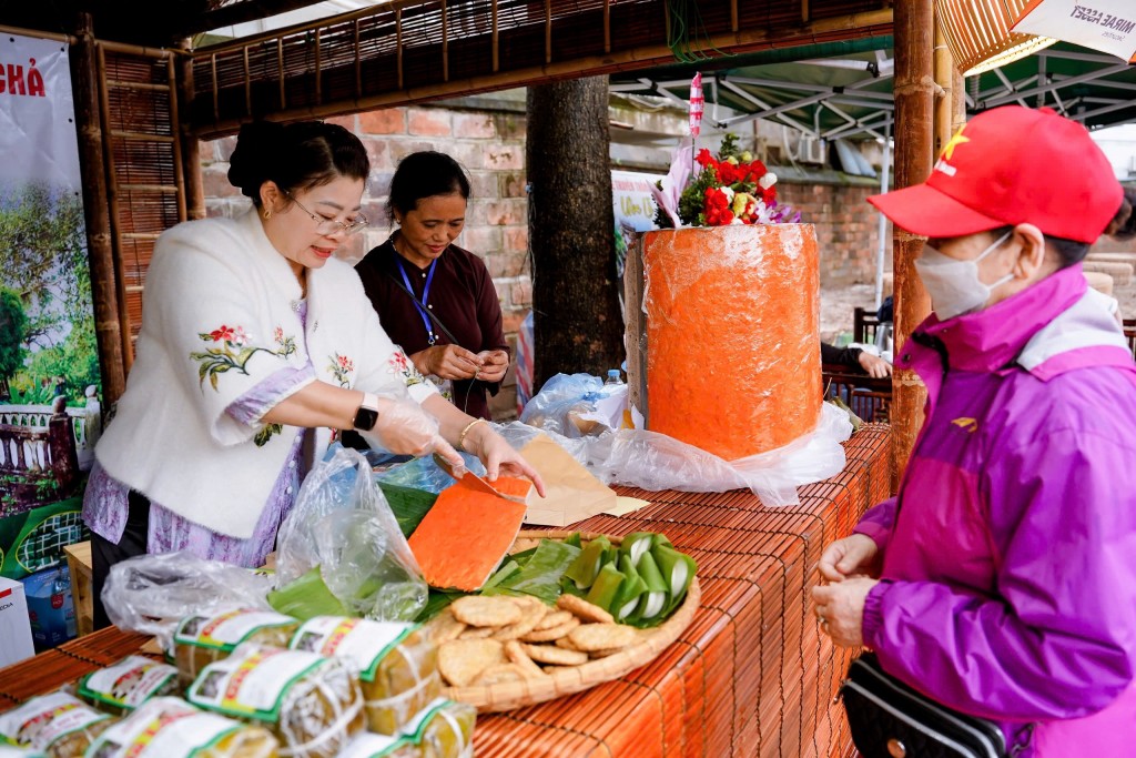 Giò chả Ước Lễ còn là minh chứng cho tinh thần gìn giữ và tôn vinh nghề truyền thống Giò chả Ước Lễ còn là minh chứng cho tinh thần gìn giữ và tôn vinh nghề truyền thống