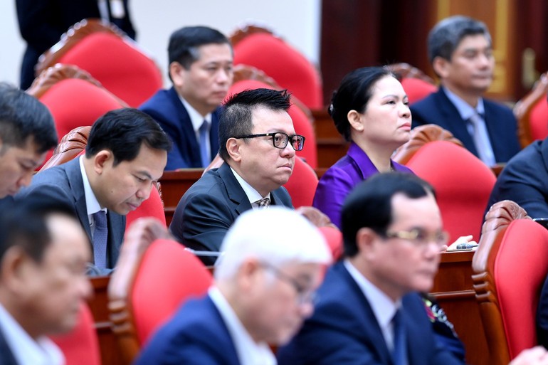 Phát biểu bế mạc Hội nghị Trung ương lần thứ 14 của Tổng Bí thư Tô Lâm Phát biểu bế mạc Hội nghị Trung ương lần thứ 14 của Tổng Bí thư Tô Lâm