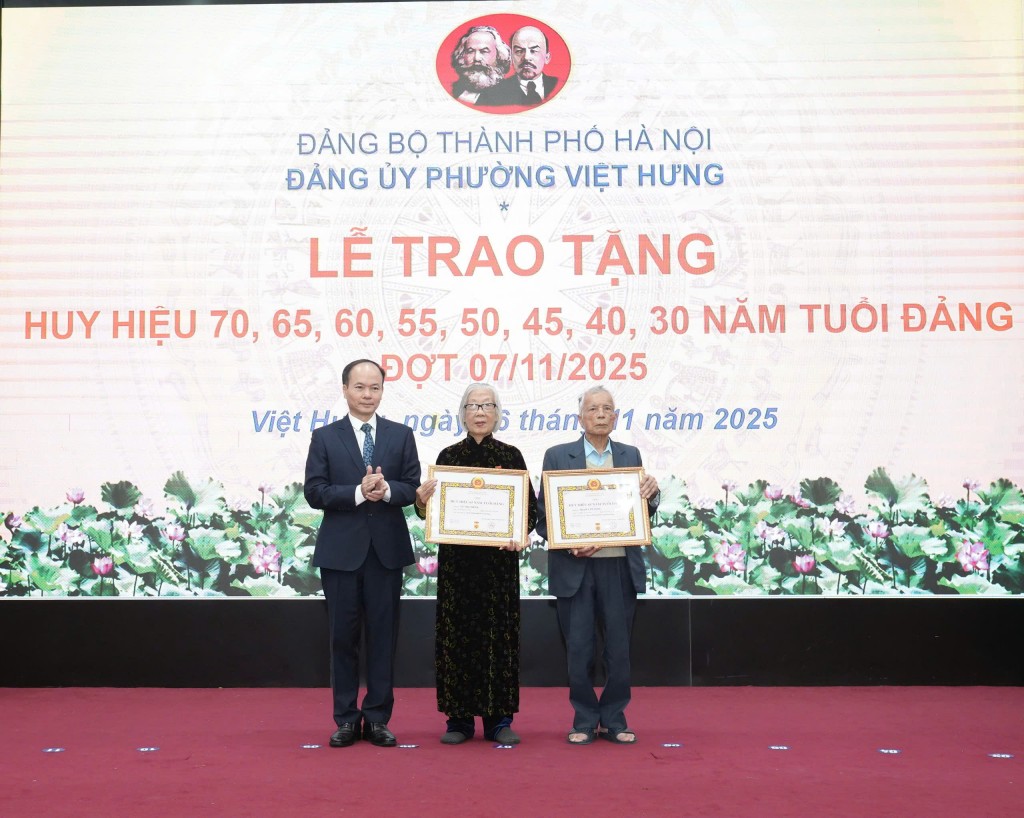 Mỗi đảng viên tại cơ sở là