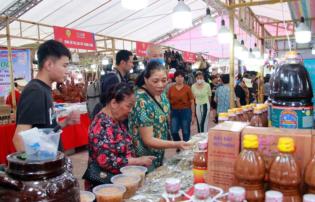 Hành trình gìn giữ, lan tỏa những giá trị truyền thống thông qua ẩm thực, đặc sản vùng miền