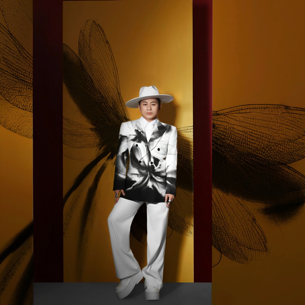 Tùng Dương Vol.1: The Voice - Timeless - những tình khúc bất hủ vượt thời gian