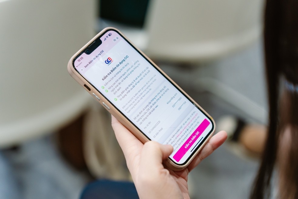 CIC chính thức ký Thỏa thuận hợp tác phát triển hoạt động thông tin tín dụng với M_Service CIC chính thức ký Thỏa thuận hợp tác phát triển hoạt động thông tin tín dụng với M_Service