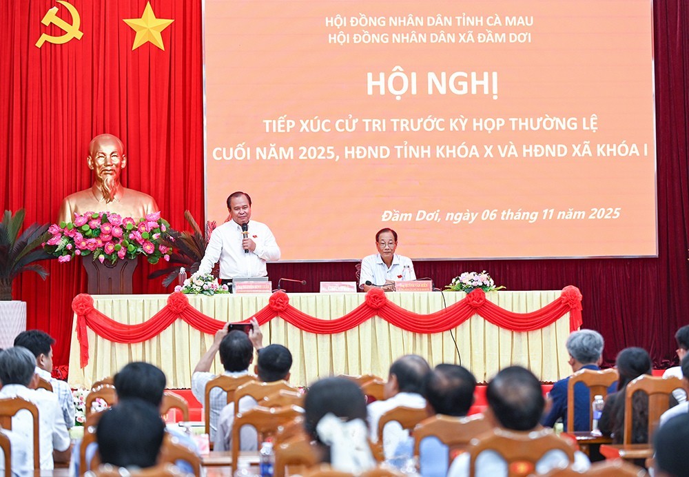 Phó Chủ tịch UBND tỉnh Nguyễn Minh Luân đề nghị các cơ quan chức năng chủ động tiếp thu, phản hồi sớm các kiến nghị chính đáng của người dân.