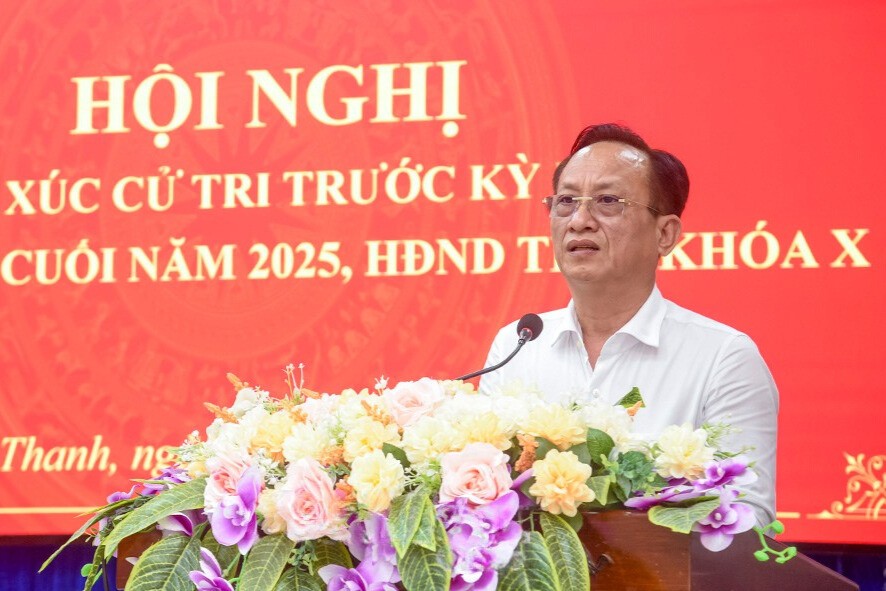 . Chủ tịch HĐND tỉnh Phạm Văn Thiều yêu cầu các ngành, địa phương quan tâm xử lý các vấn đề dân sinh được cử tri phản ánh.