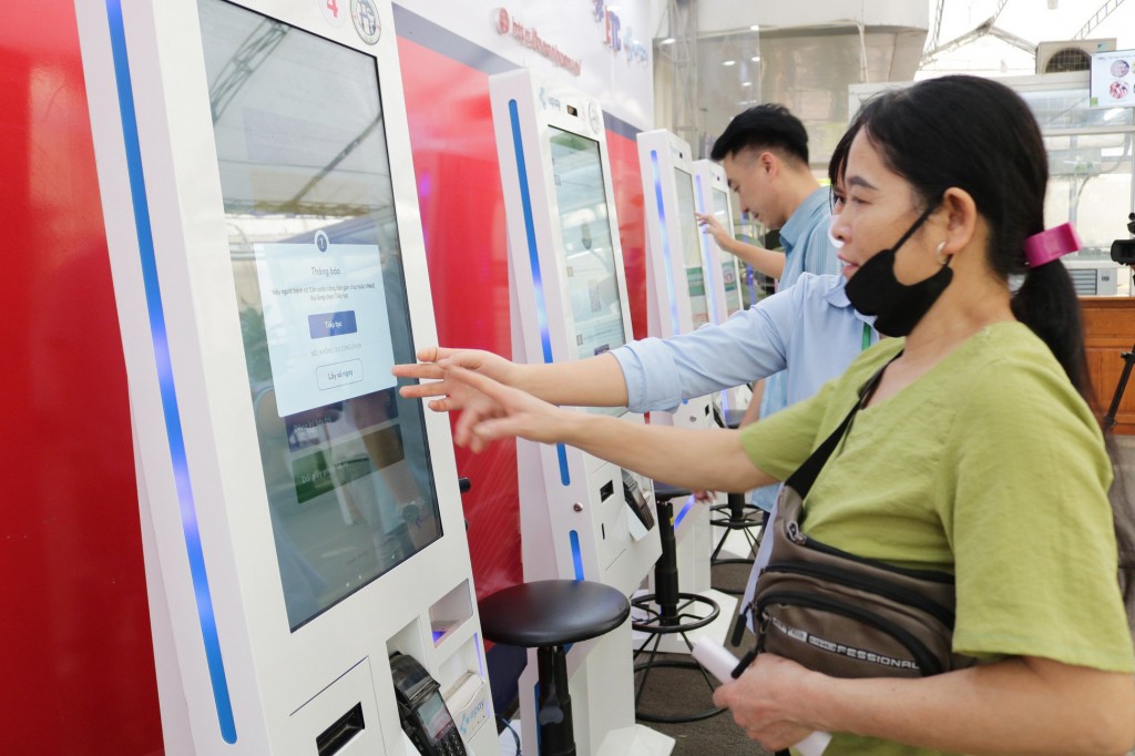 Bệnh viện Đa khoa Xanh Pôn lên tiếng về thông tin sai sự thật lan truyền trên mạng xã hội Bệnh viện Đa khoa Xanh Pôn lên tiếng về thông tin sai sự thật lan truyền trên mạng xã hội