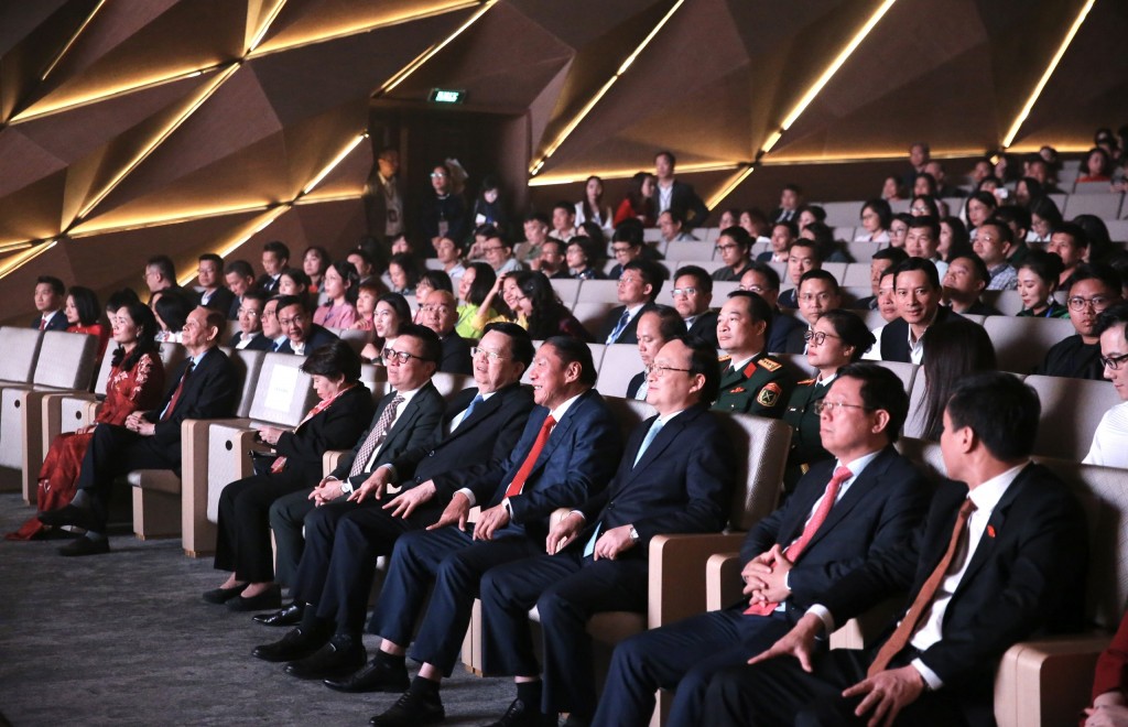 Các vị đại biểu tham dự lễ trao giải