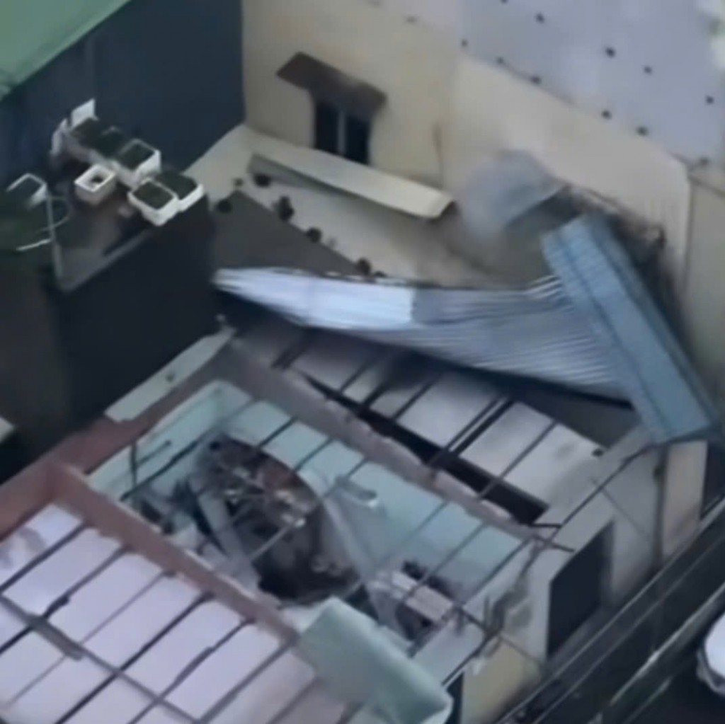 Bão Kalmaegi vào đất liền, Quy Nhơn bất ngờ lặng gió rồi giật mạnh Bão Kalmaegi vào đất liền, Quy Nhơn bất ngờ lặng gió rồi giật mạnh