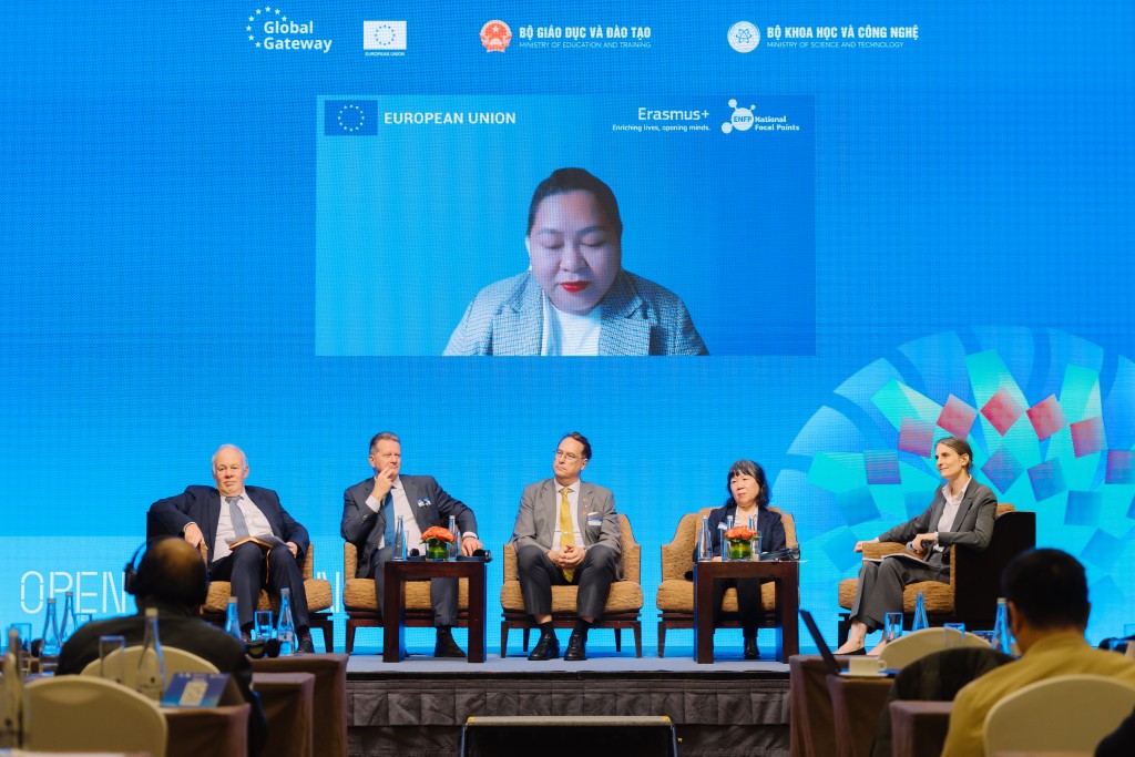 Cầu nối hợp tác giáo dục và nghiên cứu Việt Nam - Liên minh Châu Âu Cầu nối hợp tác giáo dục và nghiên cứu Việt Nam - Liên minh Châu Âu