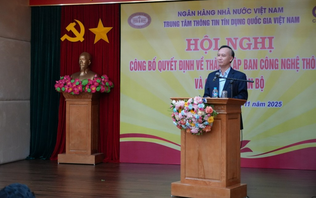 Ông Cao Văn Bình, Chủ tịch Hội đồng quản lý CIC phát biểu tại chương trình CIC thành lập Ban Công nghệ thông tin – Bước tiến chiến lược khẳng định tinh thần đổi mới và chuyển mình mạnh mẽ