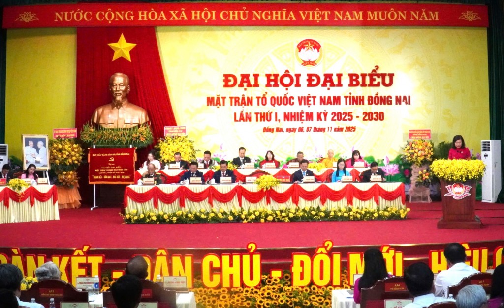 Quang cảnh đại hội sáng nay Quang cảnh đại hội sáng nay